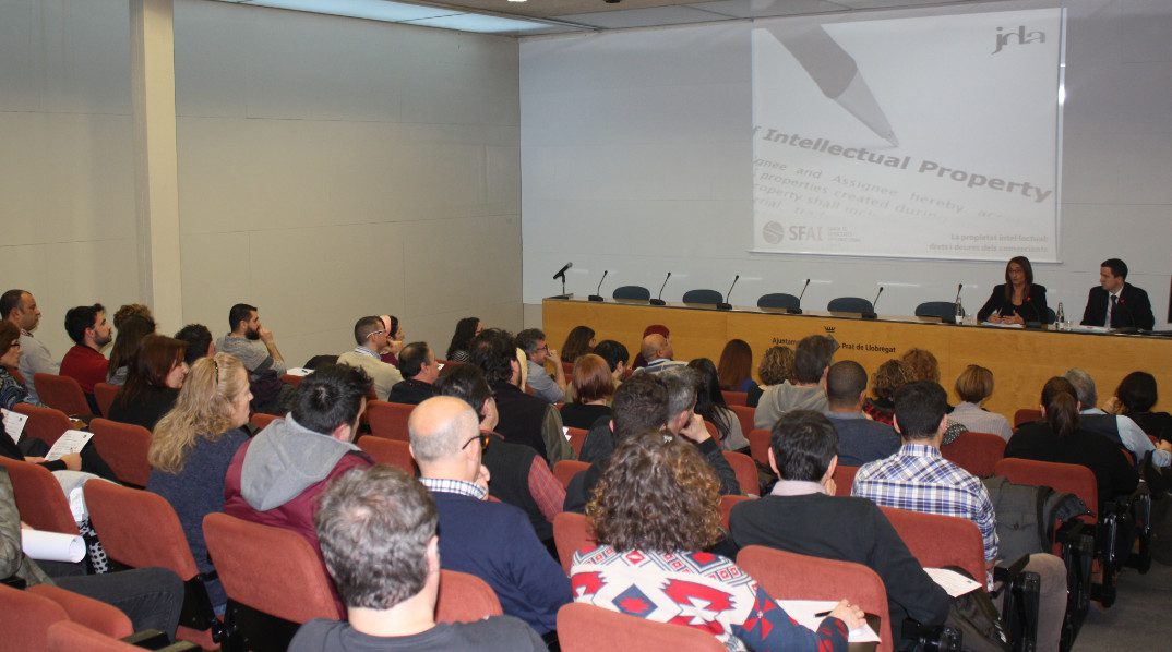 Conferencia La propiedad intelectual: los derechos y obligaciones de los comerciantes frente a la SGAE