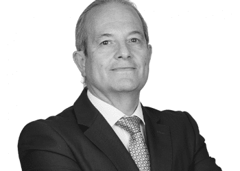 Our professionals 100